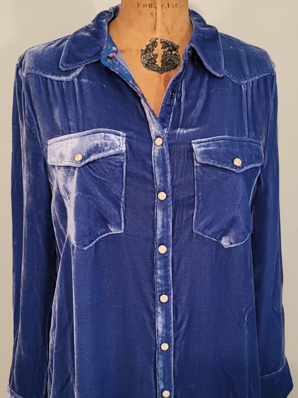 Sundance Blue Velvet western Shirt size S